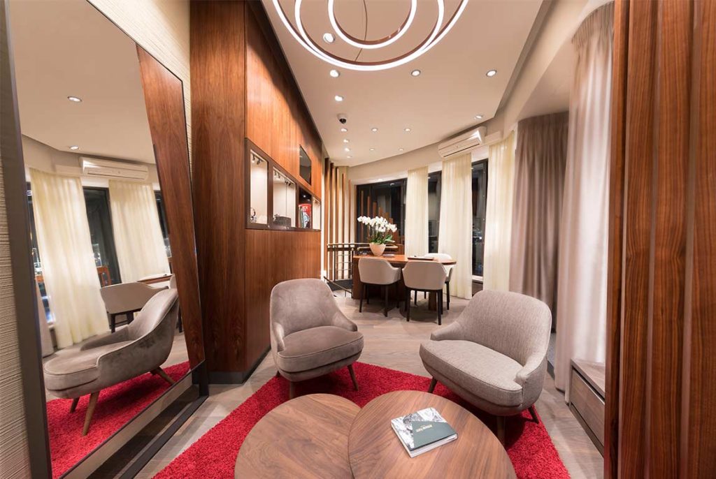 Opera-Watches-Innenausbau-Juwelier