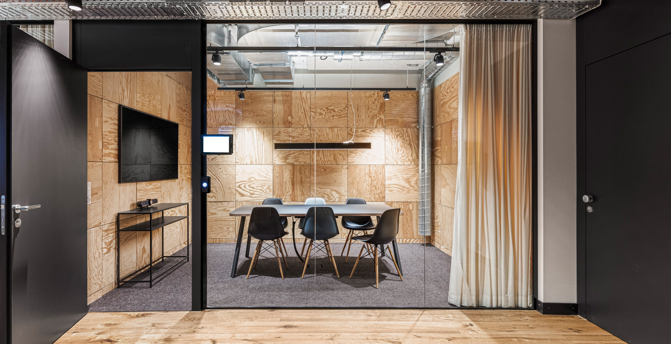 Westhive-Zürich-Titelbild_Meetingraum